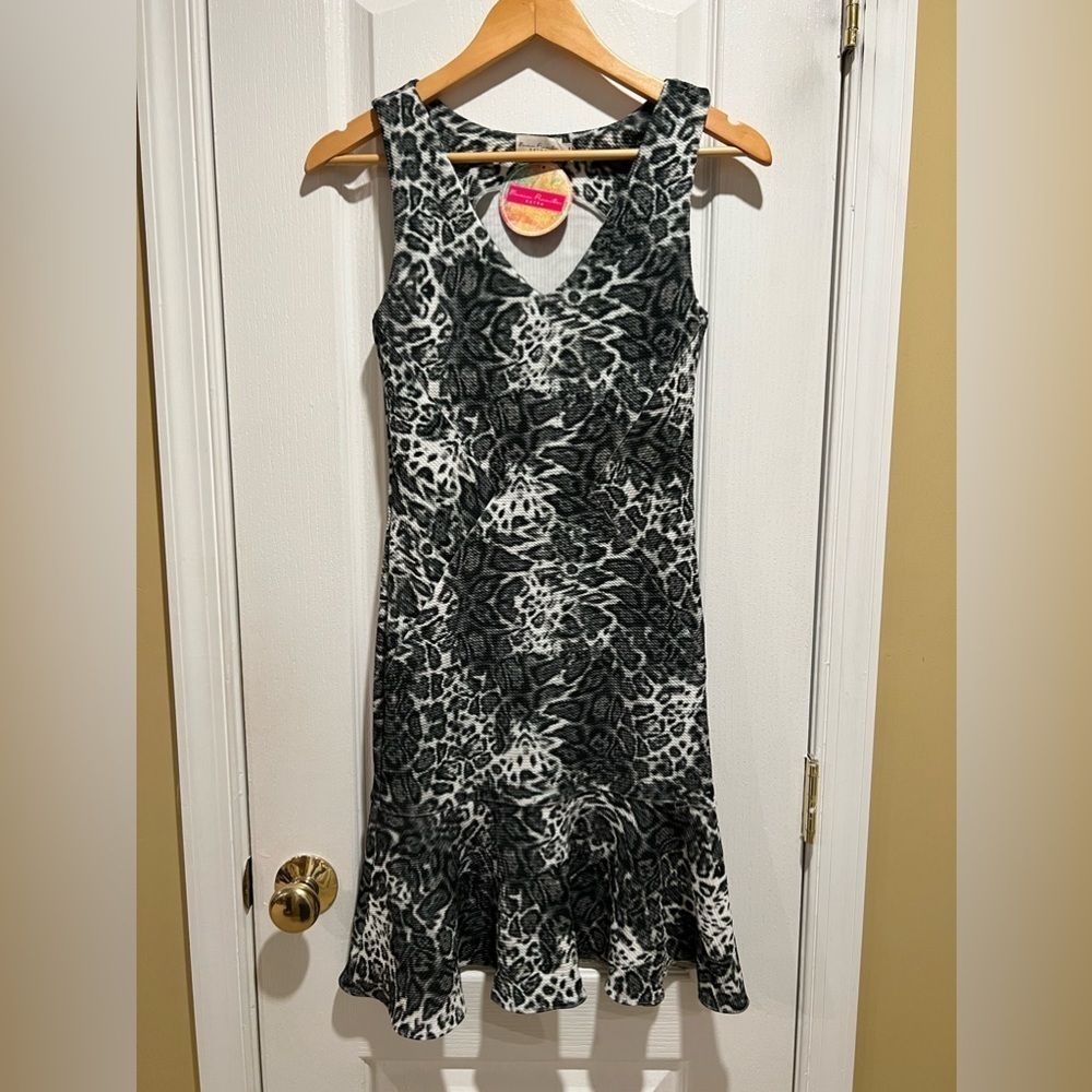 NWT Maria Pimenta Extra sleeveless black and white dress from Brazil - Medium